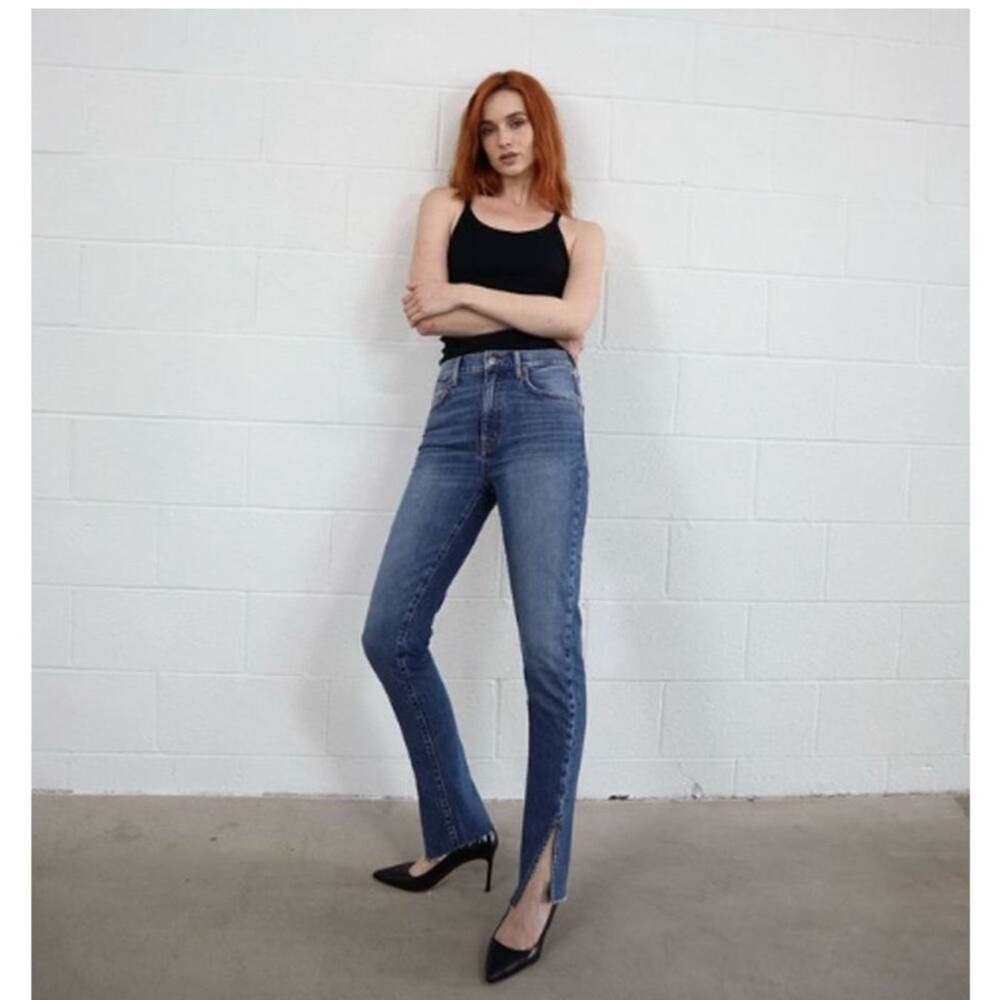 NWT- little to no stretch